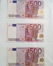Counterfeit 500 Euros - Image 2